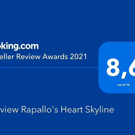 Seaview Rapallo's Heart Skyline アパート *
