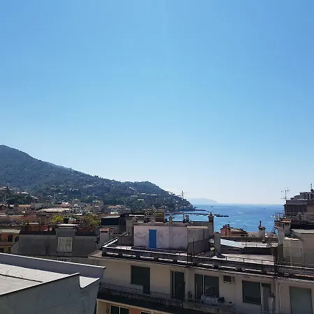 Апартаменты Seaview Rapallo's Heart Skyline
