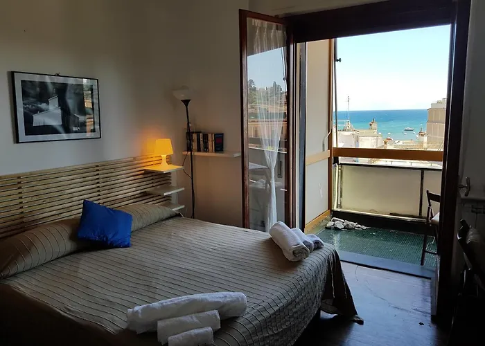 Seaview Rapallo's Heart Skyline Apartment *